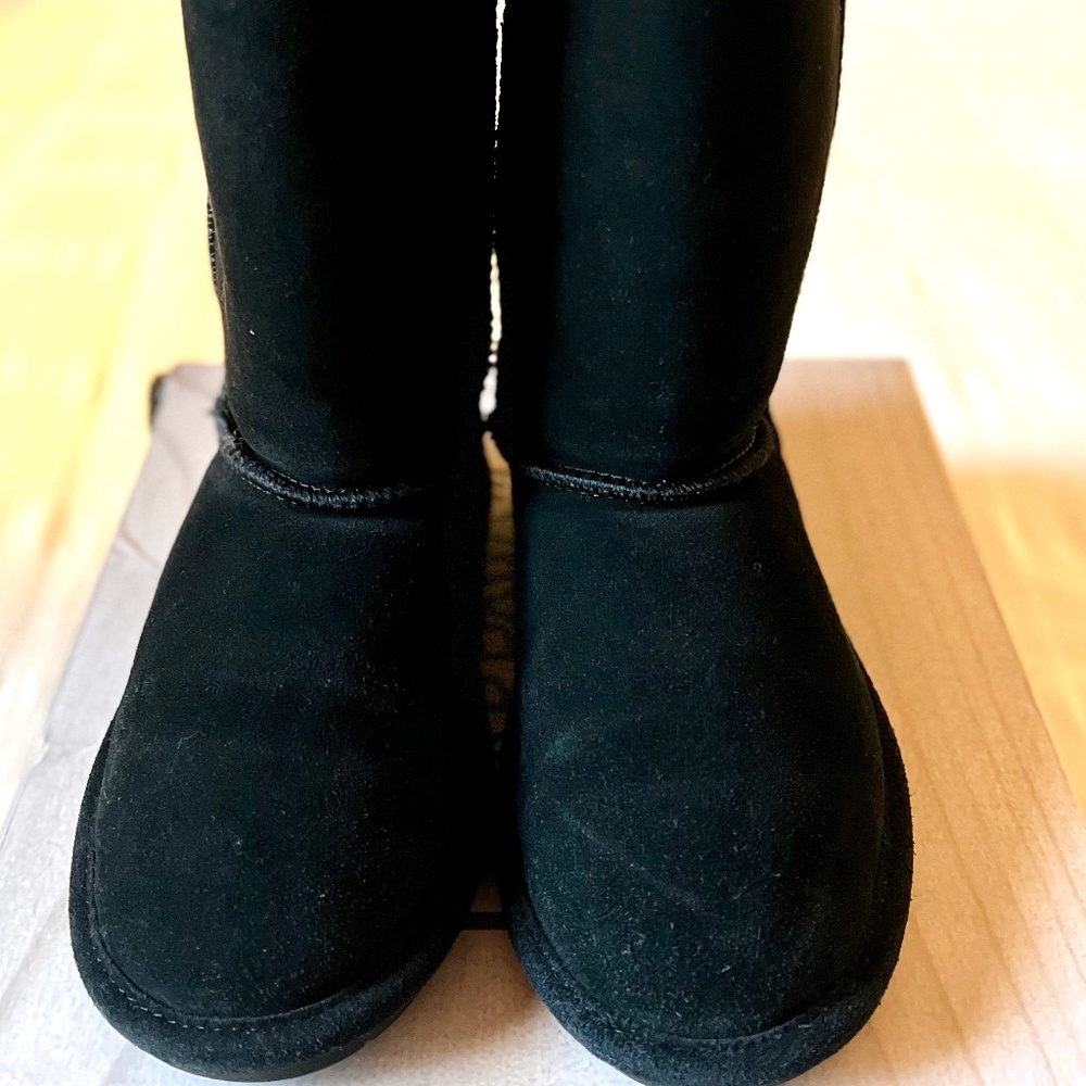 BEARPAW Emma Tall Black Boots Size 3 Youth Preowned $20